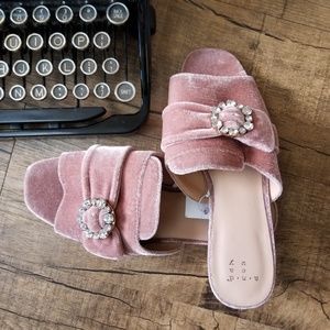 Pink Velvet Sandals with Rhinestones 6.5 (NWT)